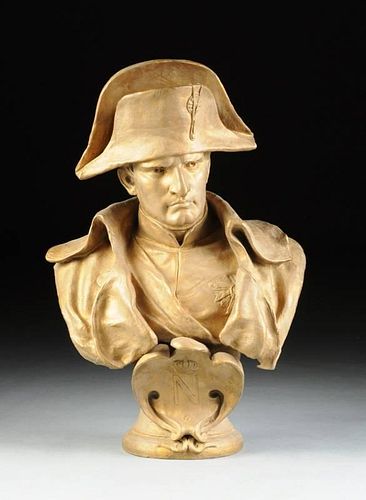 A LARGE GOLD PAINTED PLASTER BUST
