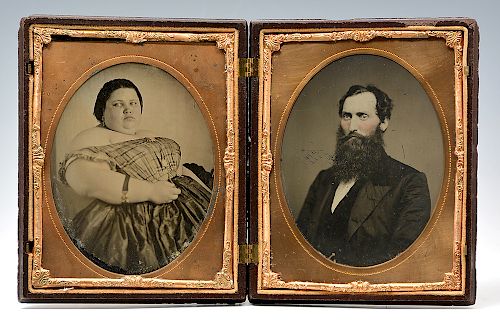 2 MID 19TH CENTURY 1 2 PLATE AMBROTYPES  381e27