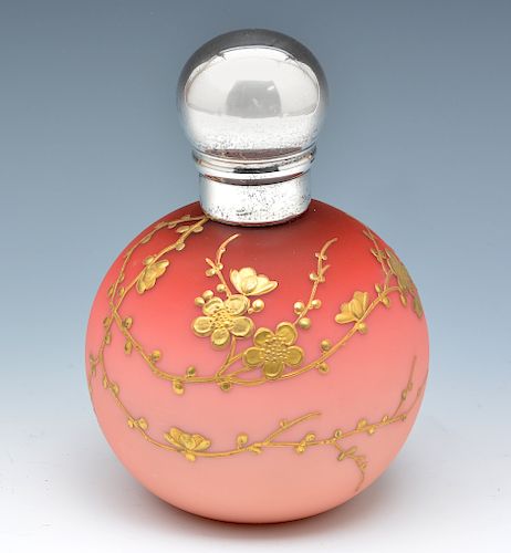 THOMAS WEBB PEACH BLOW GILT DECORATED 381e5a