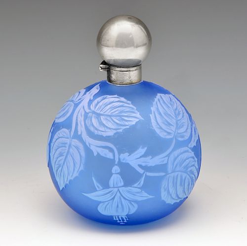 THOMAS WEBB CAMEO GLASS BLUE PERFUME 381e56