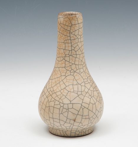 CRACKLE GLAZED PEAR SHAPED VASECrackle 381f85