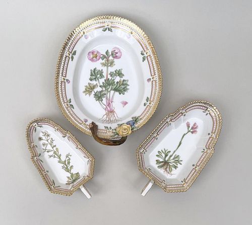 THREE ROYAL COPENHAGEN FLORA DANICA 381fbe