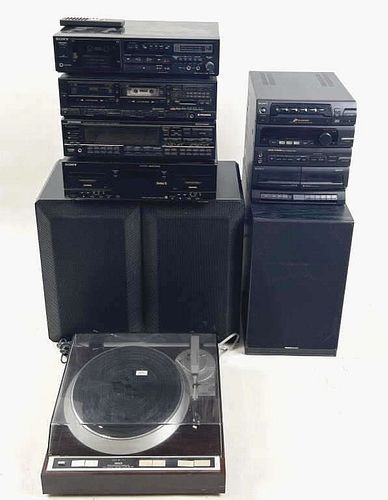 GROUP SONY PIONEER STEREO EQUIPMENTcomprising  382092