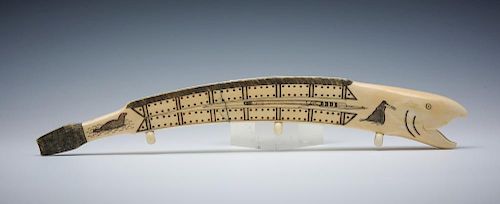 CRIBBAGE BOARD, CARVED FISH SHAPE, 14