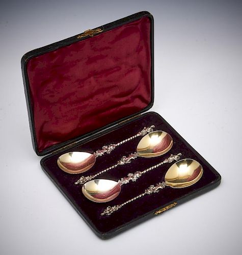 SET OF FOUR CASED STERLING APOSTLE 3821b8