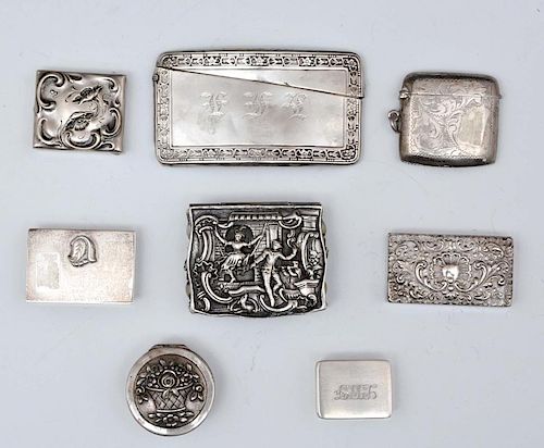 GROUPING OF 8 VARIOUS SILVER BOXESGrouping 3821d1