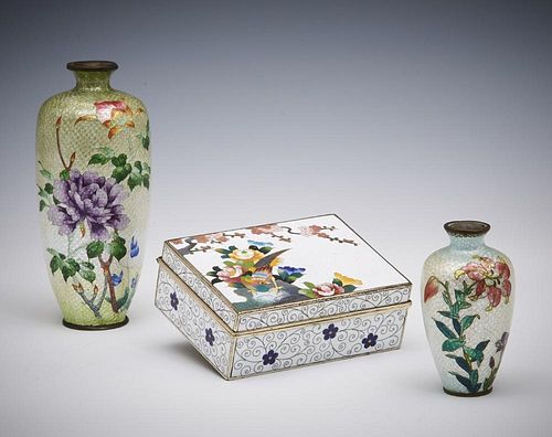 GROUPING OF TWO JAPANESE CLOISONNE