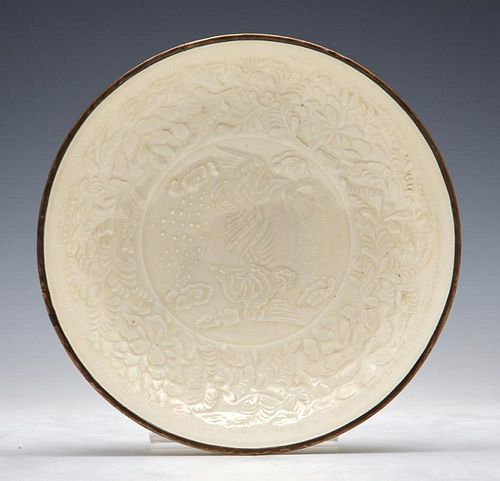 CHINESE MOLDED TING DISHChinese 3822b3