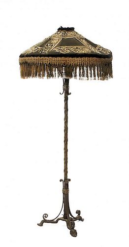 WROUGHT IRON FLOOR LAMP WITH FRINGED