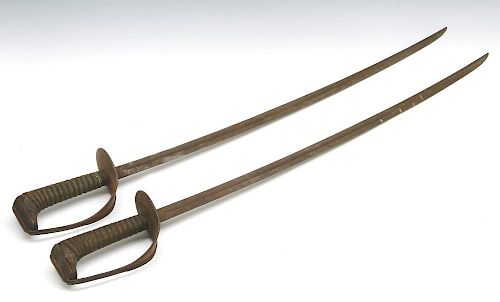 PAIR OF US CAVALRY MODEL 1906 SABERSPair