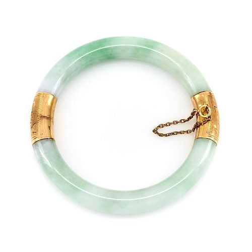 14K YELLOW GOLD AND APPLE JADE 382371