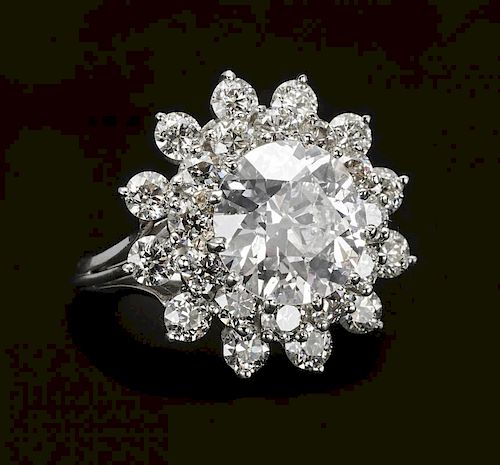 PLATINUM 3.76CT. DIAMOND RING,