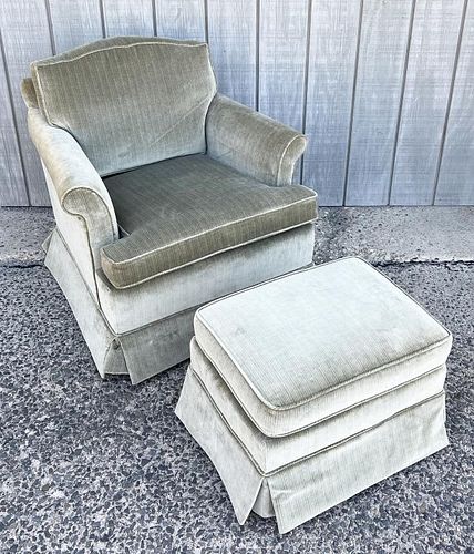 UPHOLSTERED SWIVEL CLUB CHAIR &