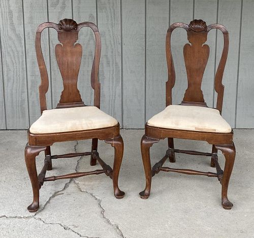 PAIR QUEEN ANNE SHELL CARVED WALNUT 382628