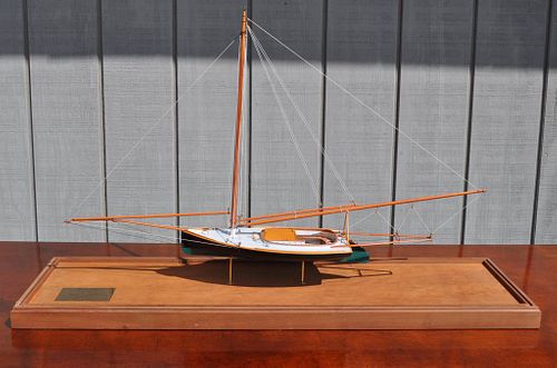 CASED SHIP MODEL OF 1880 SANDBAGGER 3826ff