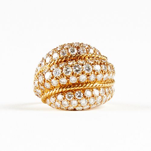 18K YELLOW GOLD AND DIAMOND DOME RINGOne