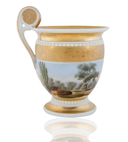 GILT AND PAINTED PORCELAIN TEA 3803cc