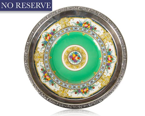 A BRITISH PORCELAIN BOUNTY PLATE  38049a