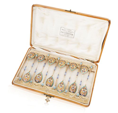 A SET OF TWELVE RUSSIAN SILVER  3804d0