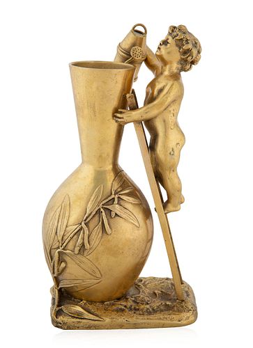 A FRENCH BRONZE ART NOUVEAU VASE