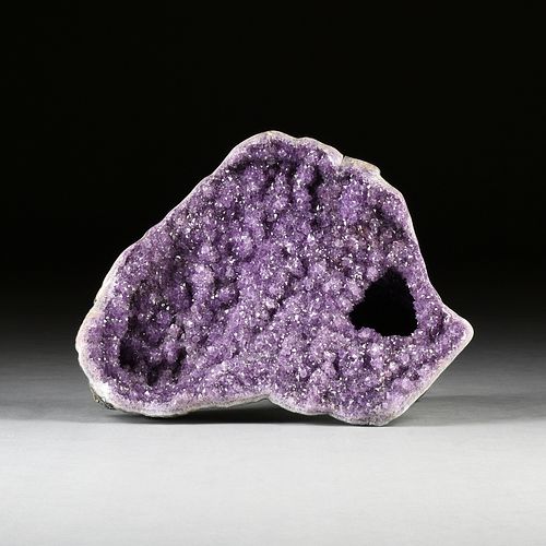 AN AMETHYST GEODE, MODERNAN AMETHYST