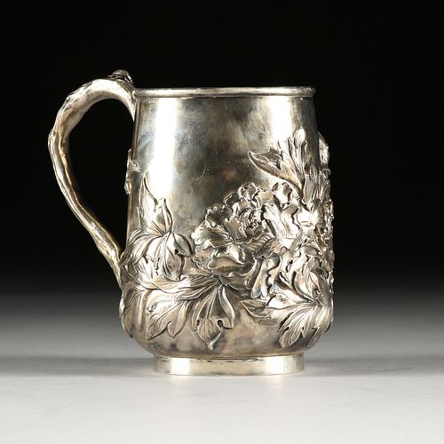 A CHINESE EXPORT SILVER FLORAL