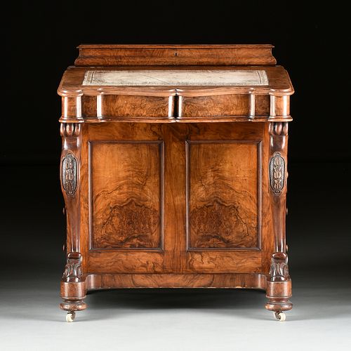 A VICTORIAN FIGURED WALNUT DAVENPORT 380dd2