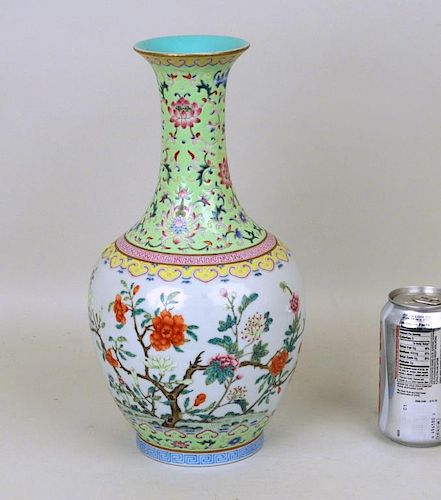 CHINESE PORCELAIN FAMILLE ROSE 383785