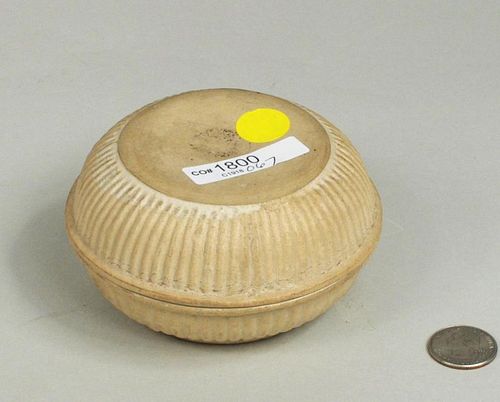 EARLY CHINESE FUKIEN RIBBED POTTERY 383787