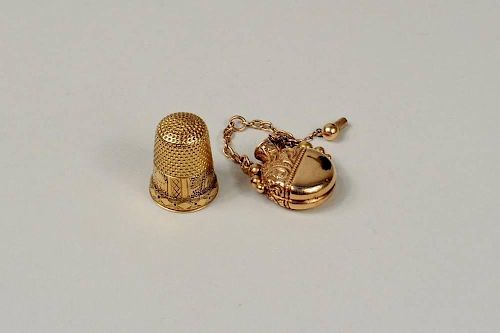 14K GOLD PERFUME PENDANT THIMBLE14K 383c41