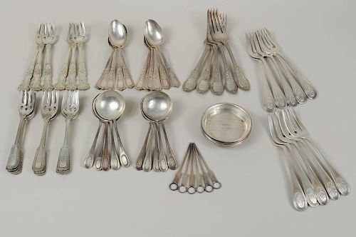 GROUP STERLING SILVER FLATWARE