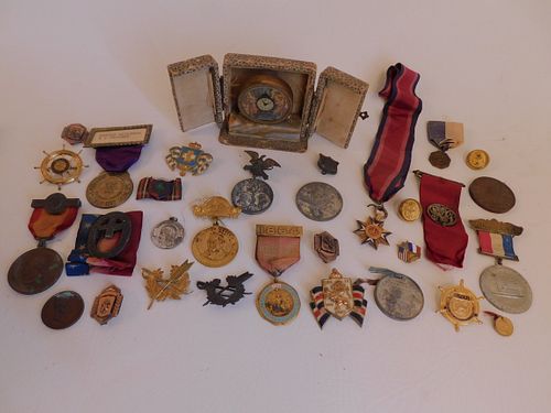 OLD MEDALS LOT & GOLAY MINI CLOCKLot