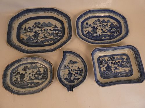 5 CHINESE CANTON SERVING PIECES19th 383ecd