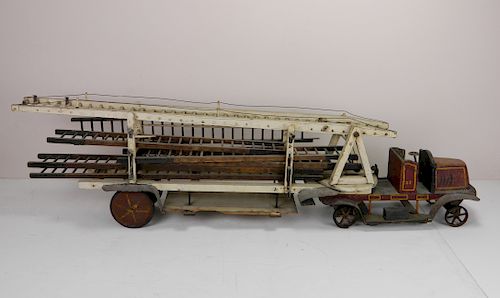 FOLK ART WOOD FIRE TRUCKAmerican 383ff5