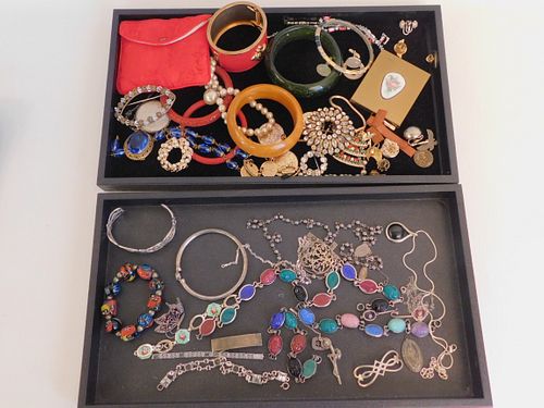 LOT ASSORTED SILVER JEWELRYLarge