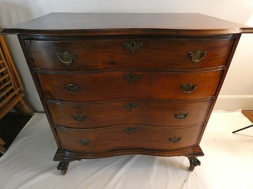 ANTIQUE CHIPPENDALE CHESTMid late 38421b