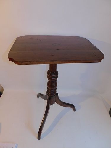 ANTIQUE WALNUT CANDLESTANDAntique 384253