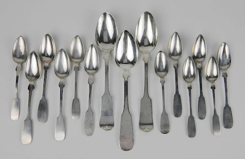 SET OF 12 COIN SILVER TEASPOONSSet