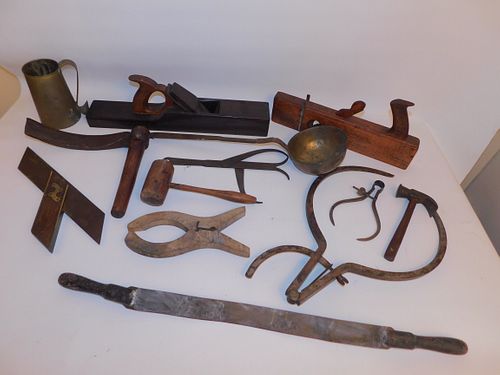 LOT ANTIQUE HAND TOOLSLot of mostly