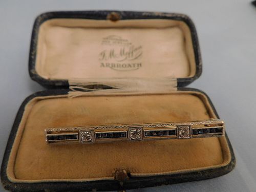 DIAMOND SAPPHIRE BROOCH IN BOXEdwardian 38443d