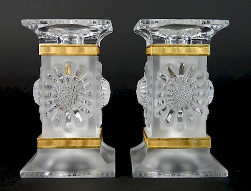 LALIQUE PAIR OF FROSTED MOLDED 38457f