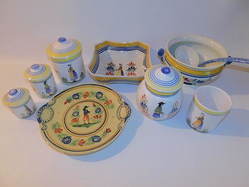 LOT QUIMPER POTTERY SERVING PIECESLot 384655