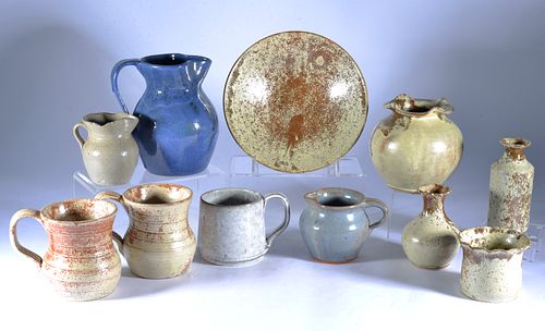 COLE POTTERY GROUP AND OTHERSnice 384703