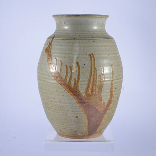 STUDIO POTTERY MADE FOR HEART SQUAREstamped 3847a9