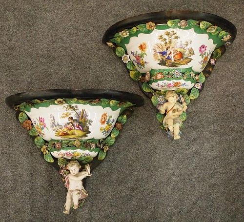 PR GERMAN FIGURAL BRACKETSA pair