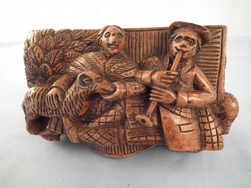 CARVED SCOTTISH TOBACCO BOX19th 384d0a
