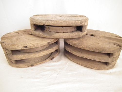 3 ANTIQUE PULLEY BLOCKS3 Antique 384dbe