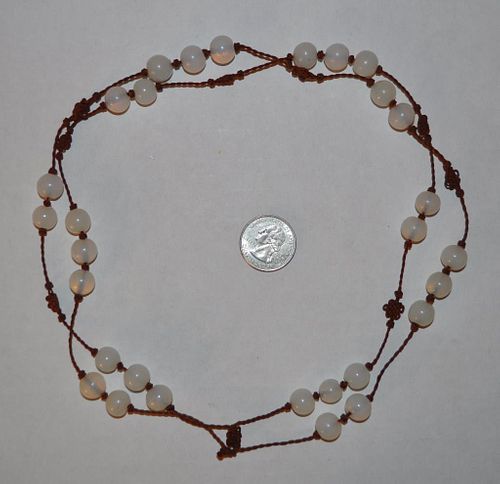 CHINESE PEKING GLASS BEAD NECKLACEon