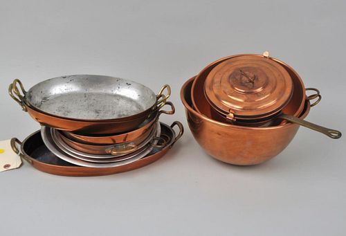 GROUP THIRTEEN COPPER BAKING DISHES 38297c