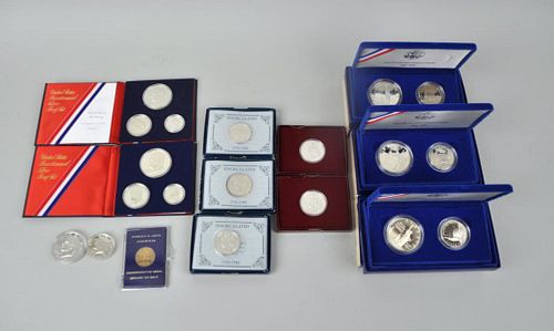 GROUP US COMMEMORATIVE COINS AND